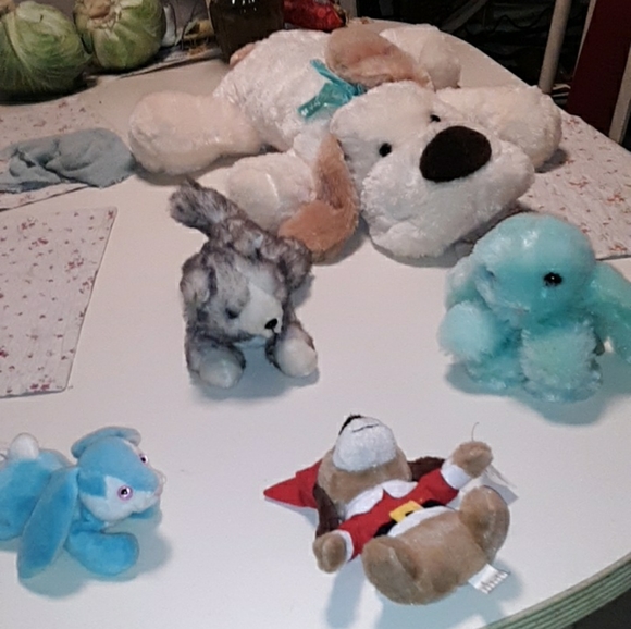Stuffed animals - Picture 1 of 3